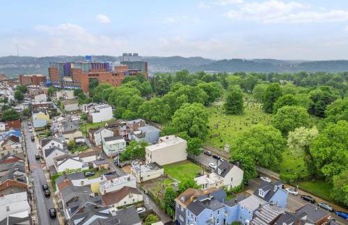 Bloomfield, Pittsburgh Large and Accessible 3 Bedroom Apr with Free Parking - Foto 28