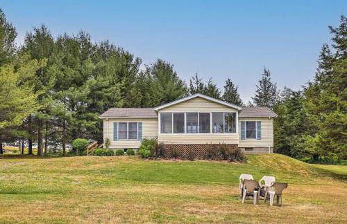 Finger Lakes Retreat with Sunroom, Fire Pit and BBQ! - Foto 27