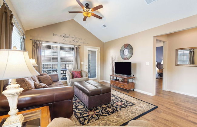 The Hogue Penthouse Unwind and Relax - Photo 9