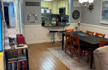 Unique 3BR, 1 of 5 Condos w/Huge Poolside Patio, Steps to Beach & Pier, Gated - Foto 20