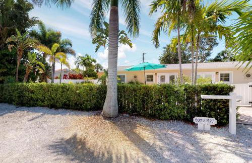 Blue Wave Villa East - Photo 2