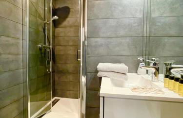 COLMAR - Appartements Deluxe - Lumineux - Stationnement Gratuit et Facile dans la rue - Foto 22