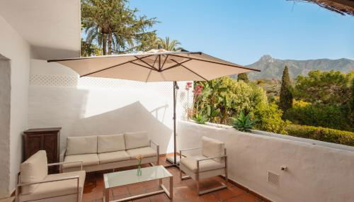 Cozy apartment, with mountain views and large private terrace, on the Golden Mile, Marbella - Foto 3