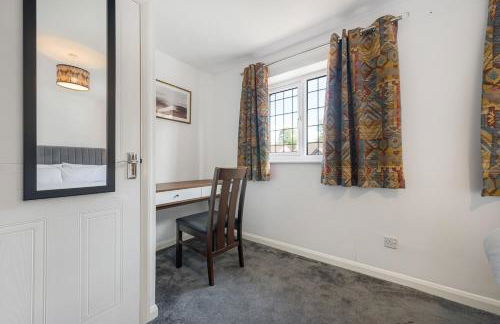 Stylish 4 Bed Trentham Retreat with Pool Table - Foto 8