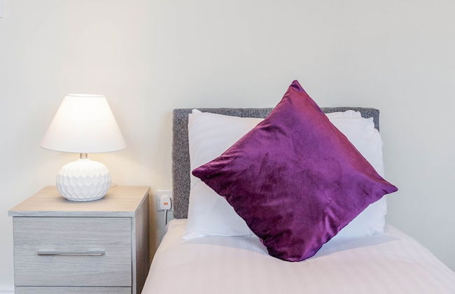 Luxury 2 Bedroom Apartments with Parking - Foto 20