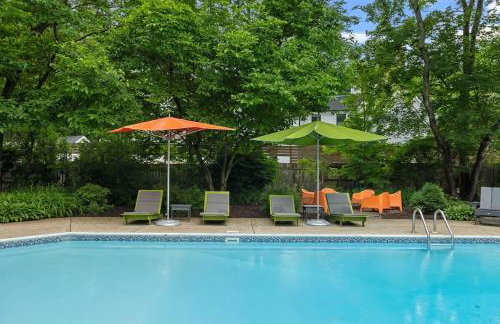 Casa Azur by Juniper Holiday + Home - Photo 40