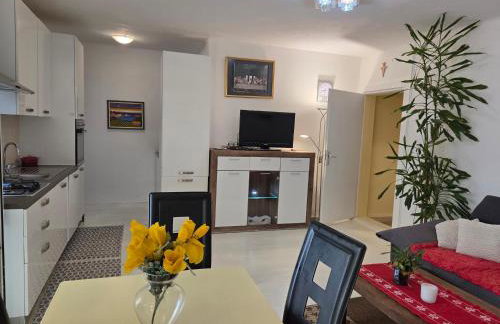 Ferienwohnung mit Pool Kroatien mit Meerblick und Pool - Foto 3