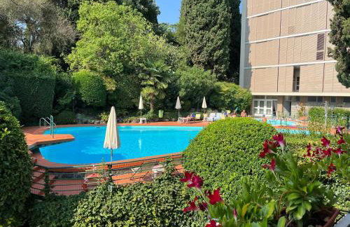 Residence Villa Alba - B&B Suite Disposition 555 Al Vittoriale - Foto 5