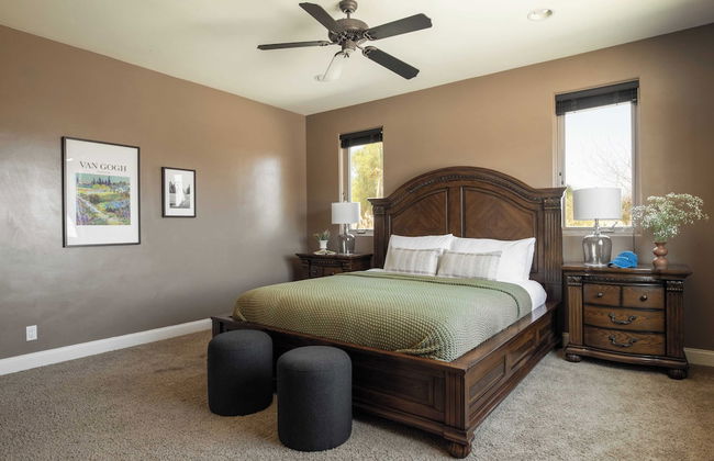 Sangiovese By Avantstay Spectacular Estate w/ Pool, Hot Tub & Putting Green - Photo 37