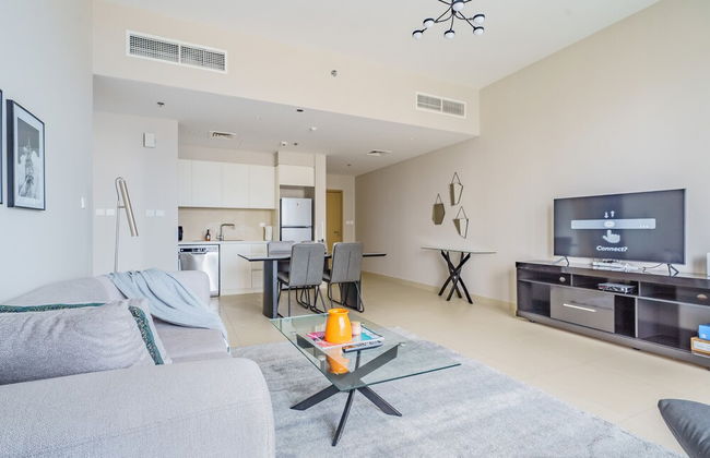 Fancy Apartment With Mesmerizing Canal Views - Photo 23