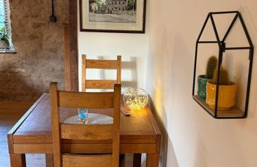 The Snug- A beautiful and characterful property connected to a historic Georgian Manor House - Foto 9