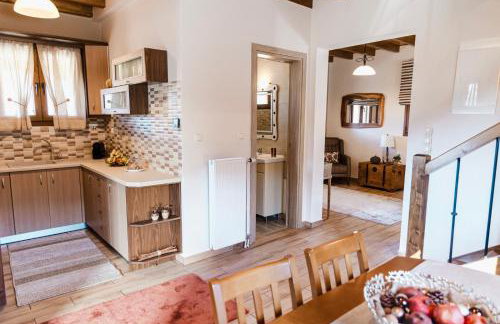 Alexi's House - Photo 10