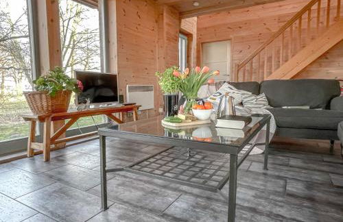 traumHaff Küstenchalets - einzigartige Chalets an der Ostsee. Ganz aus Lärchenholz mit Kamin und Sauna - Foto 11