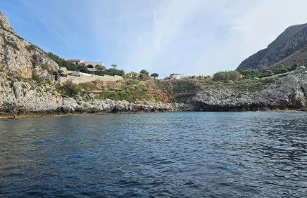"Il Faro" con terrazza attrezzata all'aperto - Foto 10