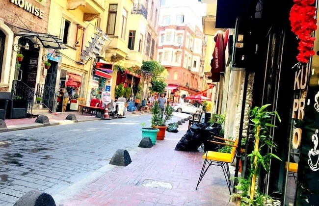 Almira Apart Otel İstanbul - Foto 36