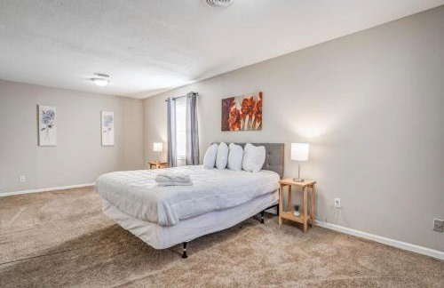 Minutes from the Airport - Wonderful Warrington - Photo 26