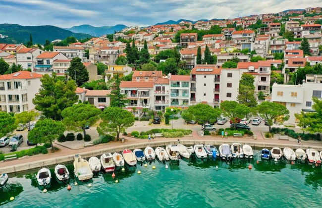 Rural House for 2 With Private Pool, Outdoor Kitchen, Fenced Garden & Sea View - Foto 37