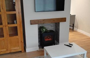 Martindale Close - 3 Bedrooms - Sleeps 5 - Photo 11