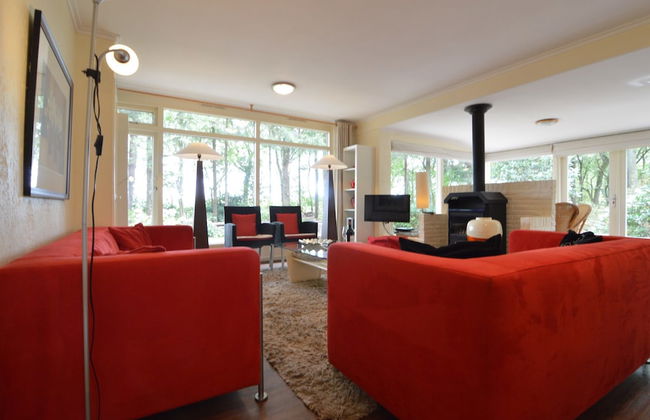 A Detached Bungalow With Outdoor Fireplace, Covered Terrace and Pond in a Forest Plot - Photo 35