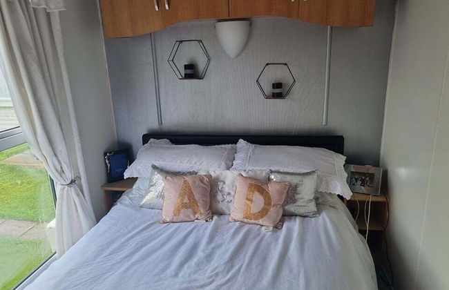 Lovely 3-bed Caravan in Foel, Welshpool - Foto 4