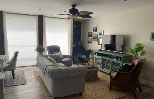 Valley Vibes and Beach Bliss Condo for Family Nomads - Foto 13