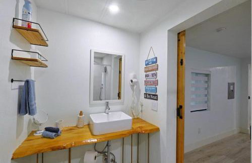 Happy Place near WEC , Natural Springs,Zip-Line - Photo 61