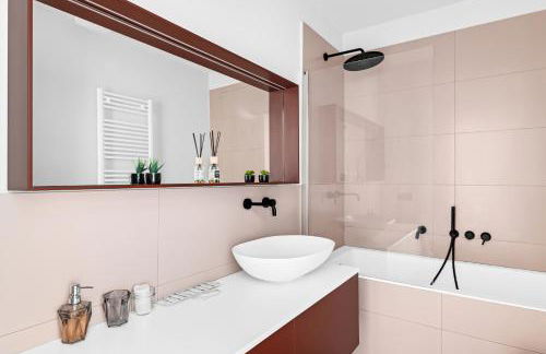 Luxury Penthouse - 5 min to Duomo - Photo 10