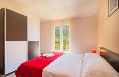 Four-Bedroom Holiday Home Kucice With A Fireplace 09 - Photo 23