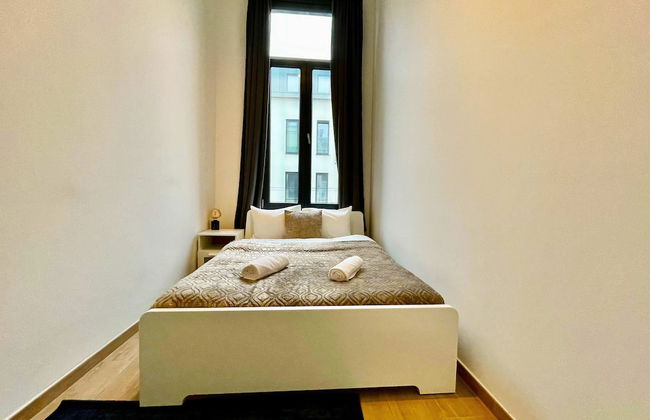 Luxury 2BR 2BA Near Fashion District by Oneluxstay - Foto 42