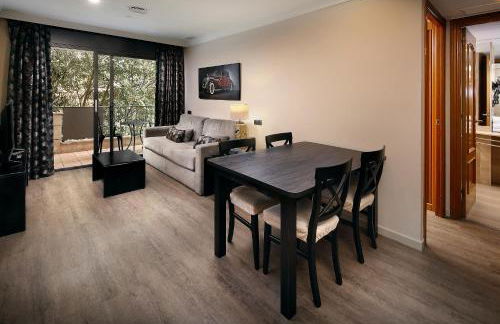 Apartaments-Hotel Hispanos 7 Suiza - Photo 7