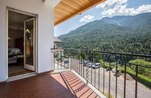 Villa Vittoria Mountain View - Photo 2