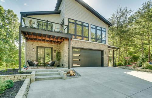 Luxury Modern Home on Golf Course with Game Room! - Foto 25