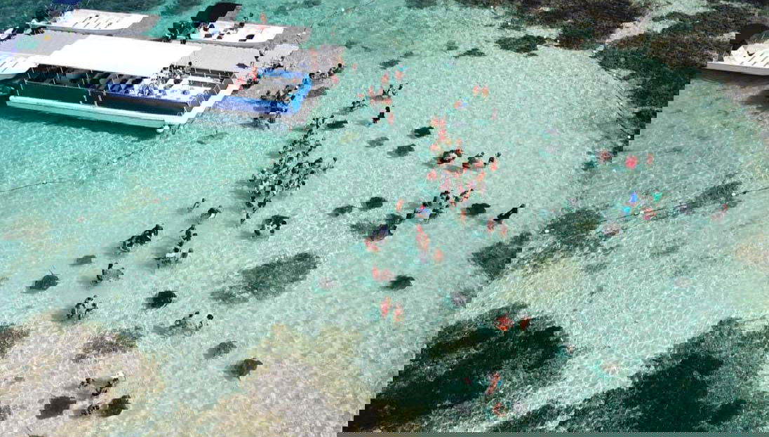 Visit Stingray City Antigua