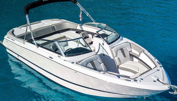 Barco para el alquiler