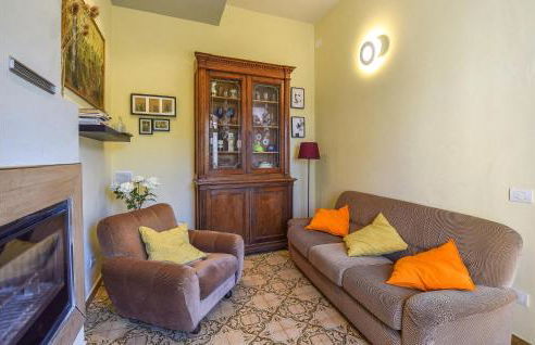 5 Bedroom Amazing Home In Fabbiano - Foto 15