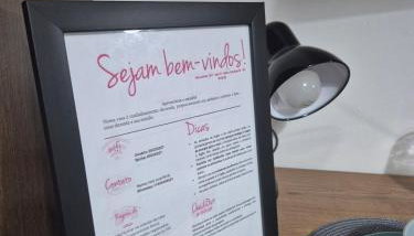 Studio completo e aconchegante com vaga de garagem - Foto 4