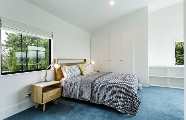 Oasis on Belmont Lane - Photo 2