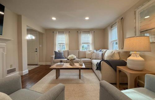 Portsmouth Landing 4BDRM, Modern Escape, Central - Foto 5