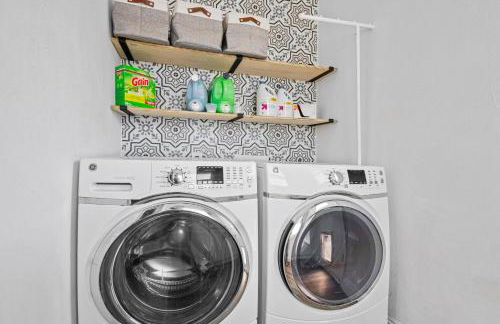 Pool House Retreat near LAX, SoFi & Beach - Foto 36