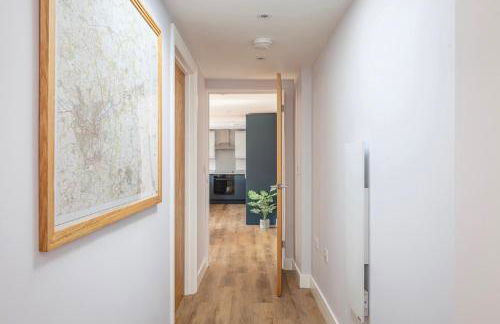 Laurel Lodge - Stylish Two Bed & Free Parking - Foto 25