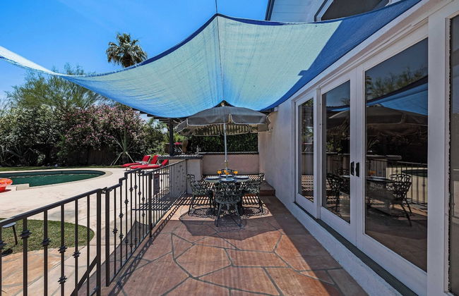 Dandelion by Avantstay Pool, 0.2mi to Downtown! - Foto 31