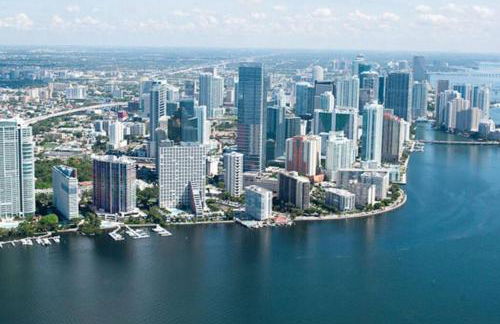 Modern apartment steps the beach - Foto 28