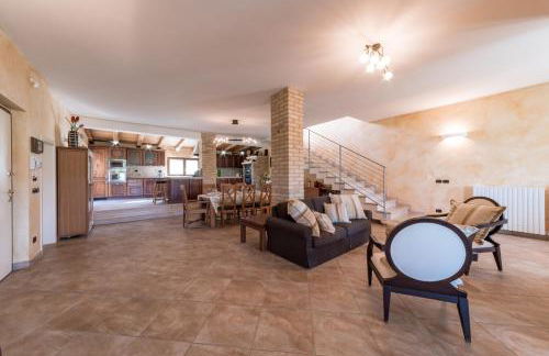 CASALE ROSY 6&2, Emma Villas - Foto 48