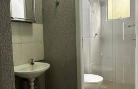 Lindo Apto Térreo Relaxante com Garagem - Foto 3