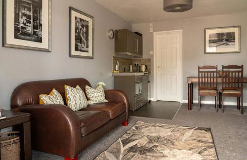 Nr WINDSOR stunning 1 bedroom self contained property in Burnham near Heathrow - Foto 8