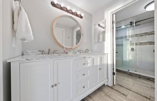 Nestled Inn Ocean Views at Kure Beach - Foto 29