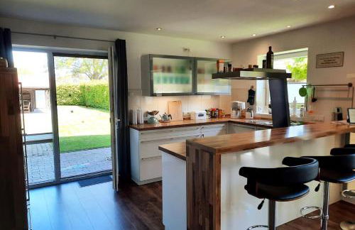 Ferienhaus mit Garten - Foto 9