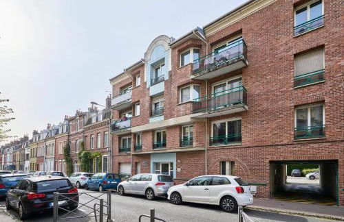 Apartment balconyparking space near train station - Foto 31