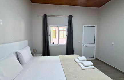 Ninho's Sea View By Sam Houses - Photo 15