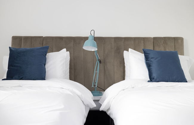 JOIVY Bright 3-Bed Flat Overlooking The Clyde - Foto 2